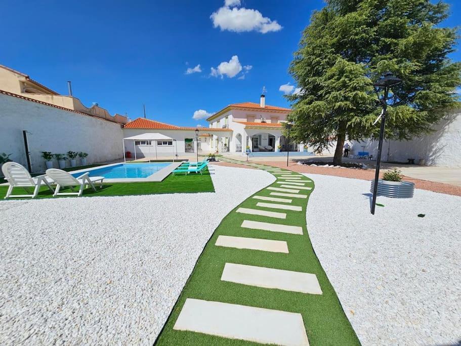 Villa La Casa Del Arbol Fuentiduena de Tajo Exterior foto